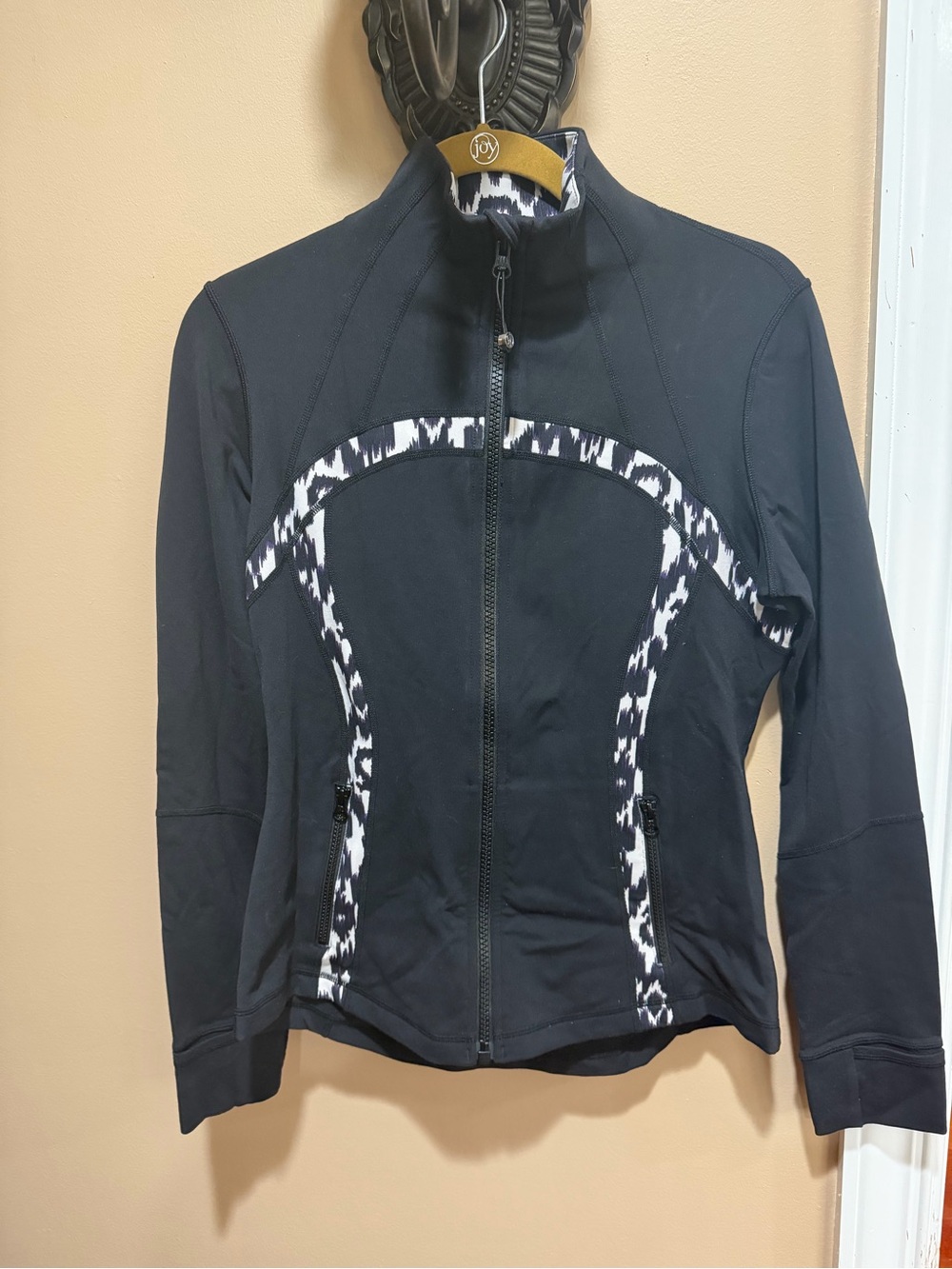NWOT | MINT | Lululemon Define Jacket | W Size 12 | *matching items my closet*